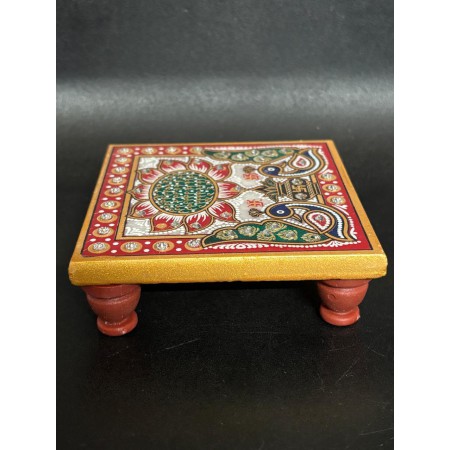 Pooja Marble Stand (Chowki)