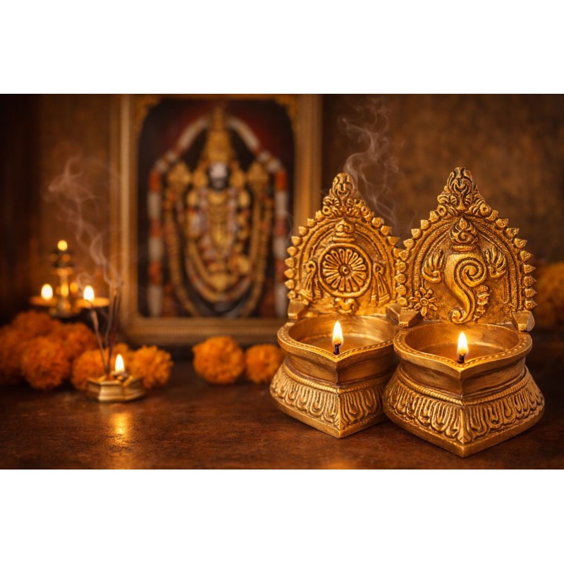 Handmade Sankh Chakra Brass Lamp – Kamakshi Lamp Style